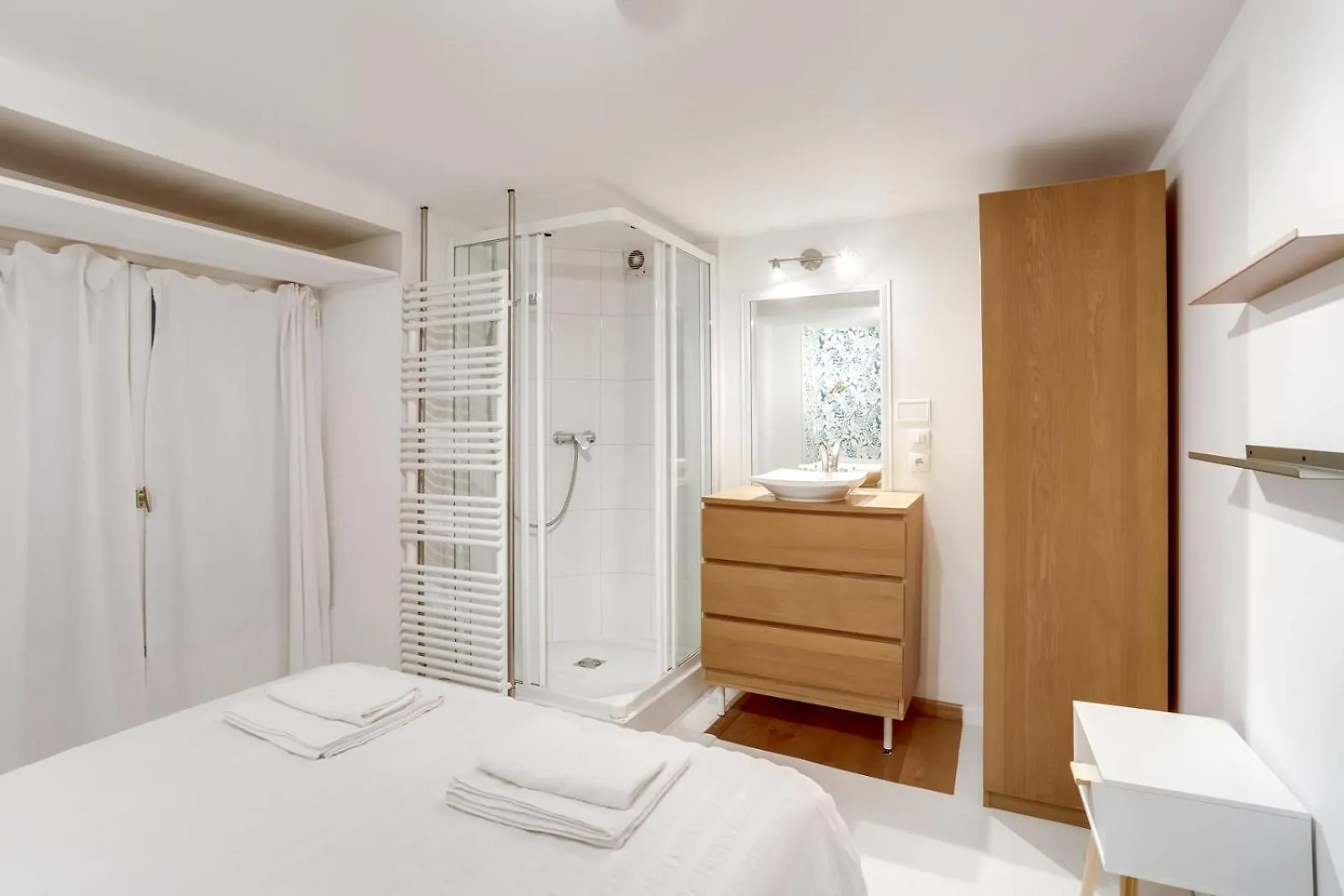 Apartment 130 Olivia - Superb In Paris. Paris